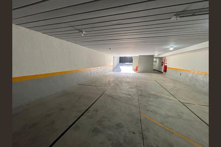 Garagem de apartamento à venda com 2 quartos, 45m² em Vila Carrão, São Paulo