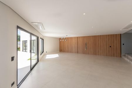 Sala de casa de condomínio à venda com 4 quartos, 516m² em Alphaville, Santana de Parnaíba