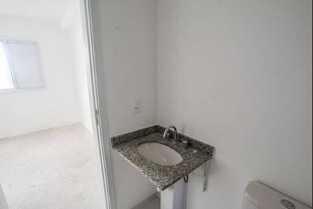 Apartamento à venda com 50m², 2 quartos e 1 vaga Apartamento à venda com 50m², 2 quartos e 1 vagaBanheiro da Suíte