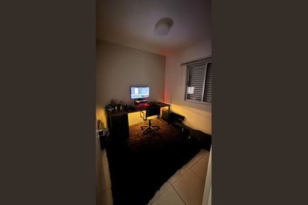Apartamento à venda com 66m², 2 quartos e 1 vagaQuarto 2