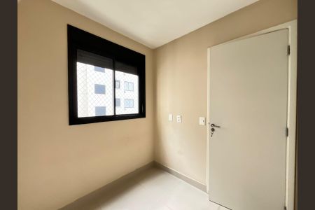 Quarto de apartamento para alugar com 2 quartos, 34m² em Jurubatuba, São Paulo