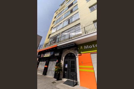 Apartamento à venda com 72m², 1 quarto e sem vaga Apartamento à venda com 72m², 1 quarto e sem vagaFachada