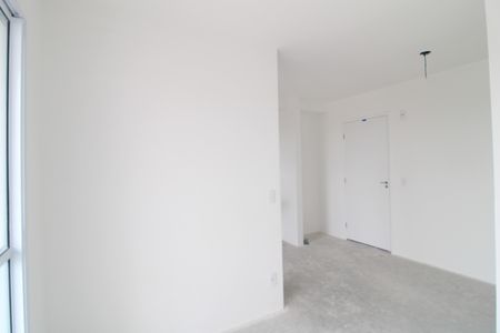 Sala de apartamento à venda com 2 quartos, 43m² em Vila Isa, São Paulo