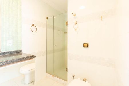 Casa para alugar com 346m², 4 quartos e 1 vagaBanheiro Suíte