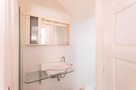 Casa para alugar com 346m², 4 quartos e 1 vagaBanheiro casa anexo