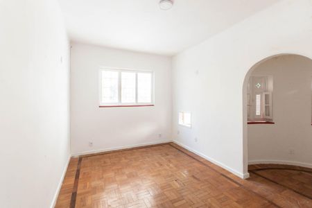 Casa para alugar com 346m², 4 quartos e 1 vagaSuíte casa anexo