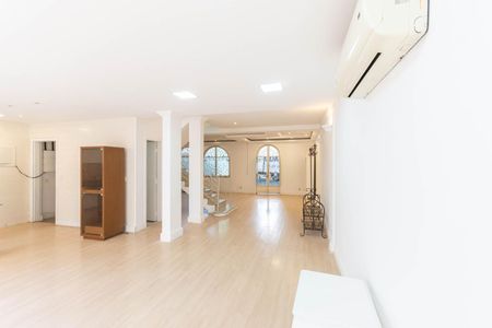 Sala de casa para alugar com 4 quartos, 346m² em Tijuca, Rio de Janeiro