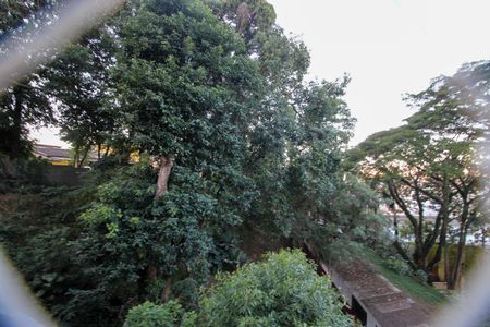 Vista Sala de apartamento à venda com 2 quartos, 56m² em Chácara Agrindus, Taboão da Serra