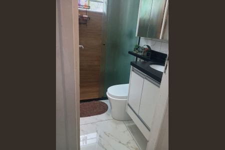 Apartamento à venda com 56m², 2 quartos e 1 vaga Apartamento à venda com 56m², 2 quartos e 1 vagaBanheiro