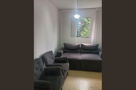 Sala de apartamento à venda com 2 quartos, 56m² em Chácara Agrindus, Taboão da Serra