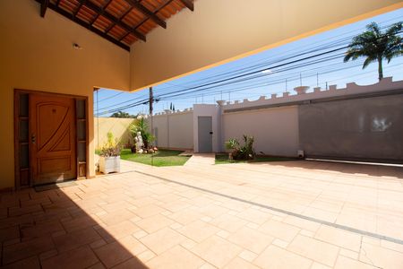 Casa de condomínio à venda com 800m², 4 quartos e 10 vagasGaragem