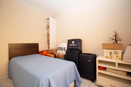 Casa de condomínio à venda com 800m², 4 quartos e 10 vagasQuarto de Serviço