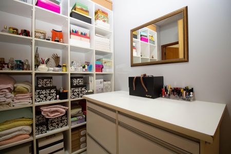 Casa de condomínio à venda com 800m², 4 quartos e 10 vagasCloset da Suíte Master