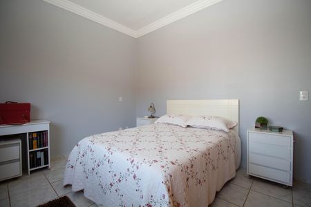 Casa de condomínio à venda com 800m², 4 quartos e 10 vagasQuarto 2