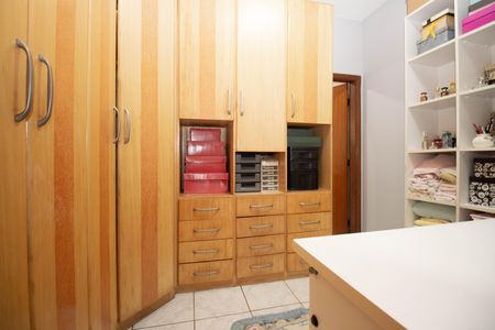 Casa de condomínio à venda com 800m², 4 quartos e 10 vagasCloset da Suíte Master
