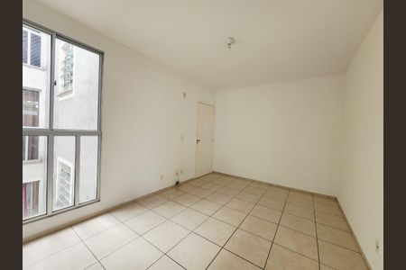 Sala de apartamento para alugar com 2 quartos, 45m² em Estrela do Oriente, Belo Horizonte