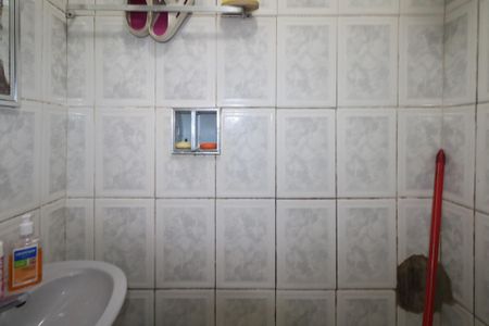 Casa à venda com 300m², 3 quartos e 1 vaga Casa à venda com 300m², 3 quartos e 1 vagaCasa 02