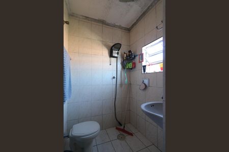 Casa à venda com 300m², 3 quartos e 1 vaga Casa à venda com 300m², 3 quartos e 1 vagaBanheiro da Suíte