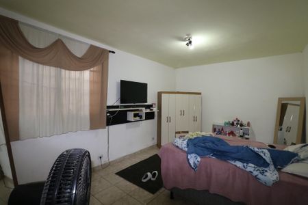 Casa à venda com 300m², 3 quartos e 1 vaga Casa à venda com 300m², 3 quartos e 1 vagaCasa 02