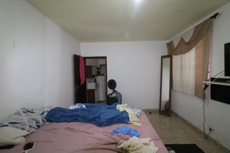 Casa à venda com 300m², 3 quartos e 1 vaga Casa à venda com 300m², 3 quartos e 1 vagaCasa 02