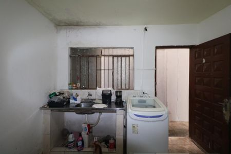 Casa à venda com 300m², 3 quartos e 1 vaga Casa à venda com 300m², 3 quartos e 1 vagaCasa 02