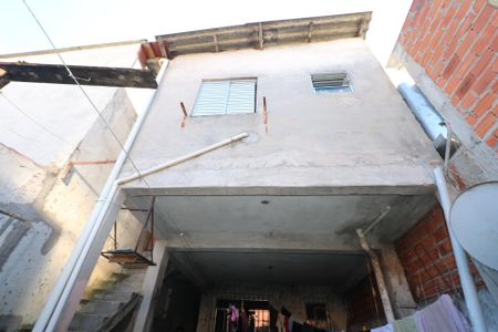 Casa à venda com 300m², 3 quartos e 1 vaga Casa à venda com 300m², 3 quartos e 1 vagaQuintal