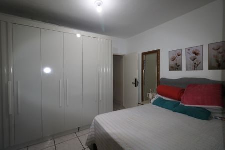 Casa à venda com 300m², 3 quartos e 1 vaga Casa à venda com 300m², 3 quartos e 1 vagaBanheiro da Suíte