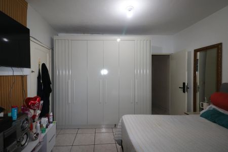 Casa à venda com 300m², 3 quartos e 1 vaga Casa à venda com 300m², 3 quartos e 1 vagaSuíte