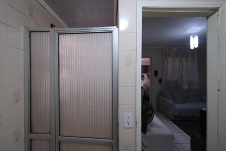 Casa à venda com 300m², 3 quartos e 1 vaga Casa à venda com 300m², 3 quartos e 1 vagaBanheiro Social