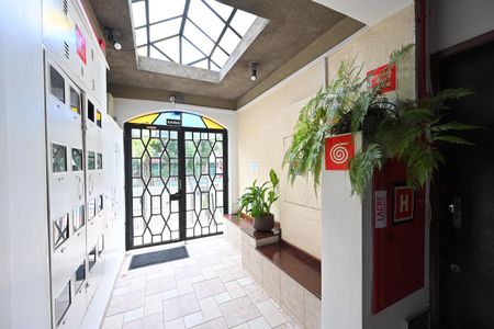 Hall de entrada  de apartamento à venda com 2 quartos, 58m² em Planalto Paulista, São Paulo