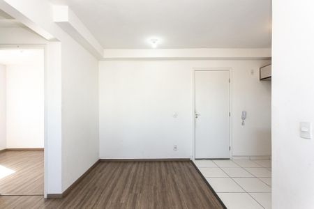 Sala de apartamento para alugar com 2 quartos, 42m² em Chácara Califórnia, São Paulo