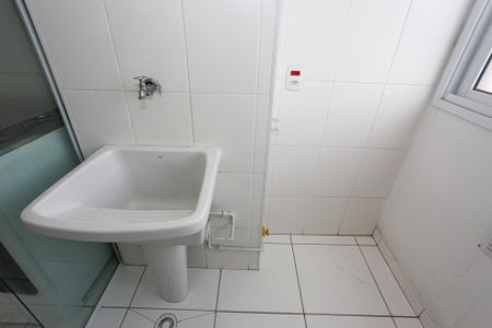 Apartamento para alugar com 42m², 2 quartos e sem vaga Apartamento para alugar com 42m², 2 quartos e sem vagaÁrea de Serviço