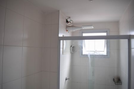 Banheiro de apartamento para alugar com 2 quartos, 42m² em Chácara Califórnia, São Paulo