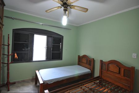 Casa para alugar com 130m², 2 quartos e sem vagaQuarto 2
