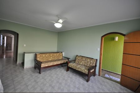 Sala de casa para alugar com 2 quartos, 130m² em Vila Maria Alta, São Paulo
