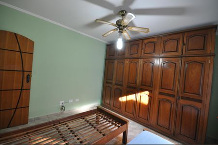 Casa para alugar com 130m², 2 quartos e sem vagaQuarto 2
