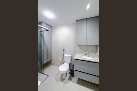 Studio para alugar com 32m², 1 quarto e sem vaga Studio para alugar com 32m², 1 quarto e sem vagaBanheiro