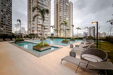 Studio para alugar com 32m², 1 quarto e sem vaga Studio para alugar com 32m², 1 quarto e sem vagaÁrea comum - Piscina