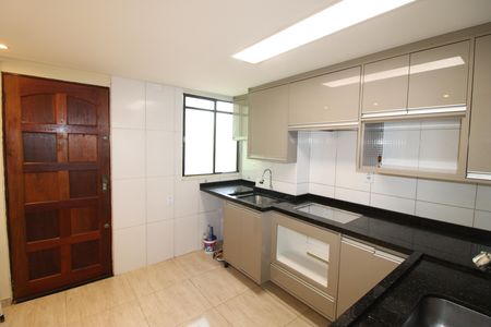 Apartamento para alugar com 44m², 2 quartos e sem vagaSala / Cozinha
