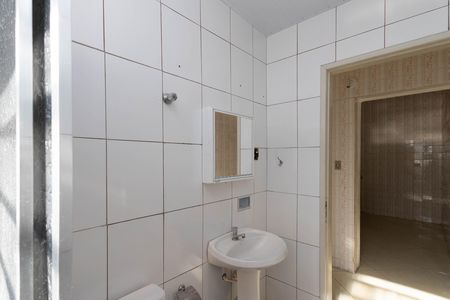 Casa para alugar com 50m², 1 quarto e 1 vaga Casa para alugar com 50m², 1 quarto e 1 vagaBanheiro