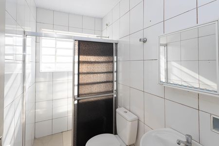 Banheiro  de casa para alugar com 1 quarto, 50m² em Vila Medeiros, São Paulo