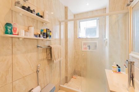 Apartamento à venda com 210m², 3 quartos e 2 vagasBanheiro Suíte 1