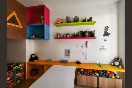 Apartamento à venda com 44m², 2 quartos e 1 vaga Apartamento à venda com 44m², 2 quartos e 1 vagaBrinquedoteca