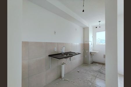 Apartamento à venda com 44m², 2 quartos e 1 vaga Apartamento à venda com 44m², 2 quartos e 1 vagaCozinha e Área de Serviço