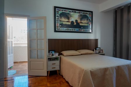 Casa à venda com 210m², 6 quartos e 2 vagas Casa à venda com 210m², 6 quartos e 2 vagasQuarto 3