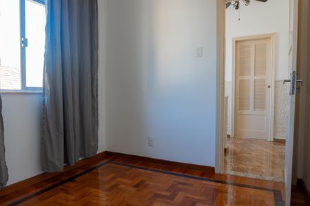 Casa à venda com 210m², 6 quartos e 2 vagas Casa à venda com 210m², 6 quartos e 2 vagasQuarto 1