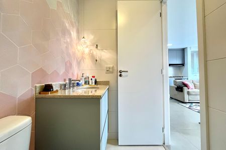 Apartamento para alugar com 68m², 2 quartos e 1 vagaBanheiro Corredor