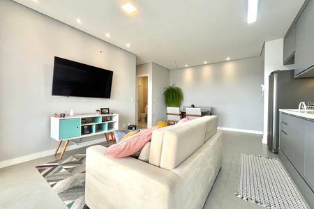 Sala de apartamento para alugar com 2 quartos, 68m² em Jardim Prudência, São Paulo
