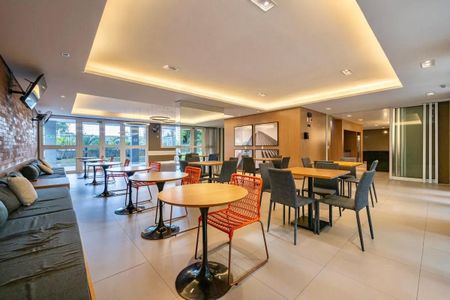 Apartamento para alugar com 68m², 2 quartos e 1 vagaÁrea comum - Salão de festas