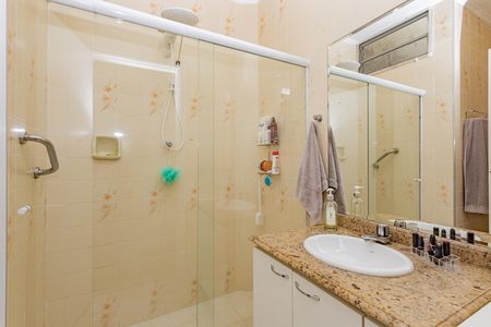 Casa à venda com 150m², 2 quartos e 1 vaga Casa à venda com 150m², 2 quartos e 1 vagaBanheiro